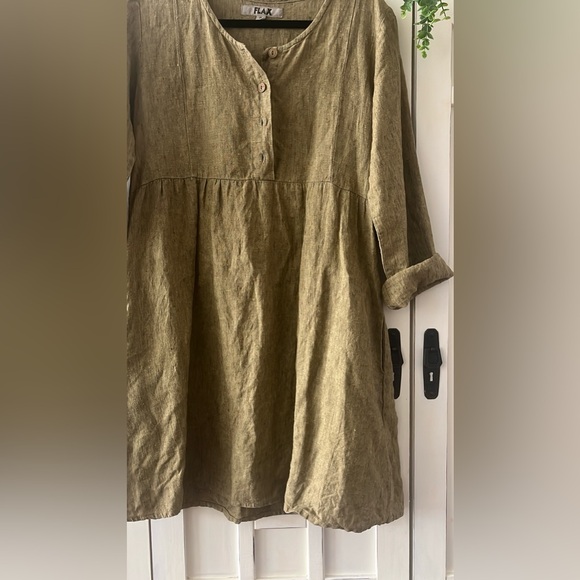 FLAX GREEN LONG SLEEVE BABY DOLL DRESS TO CUTE nwot P - Picture 3 of 5